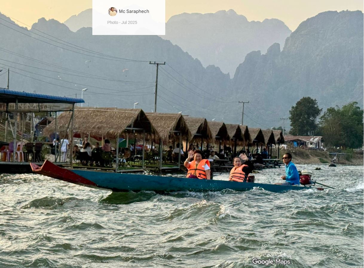 Vang Vieng Longtail Boat Excursion